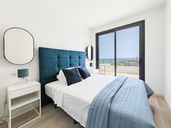 Estepona – New 3B Penthouse – Sea Views -Turnkey