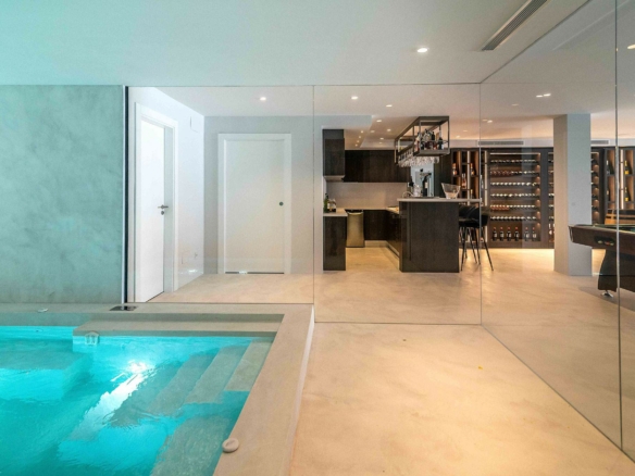 Puerto Banus  – 7B villa – Gated -Turn key