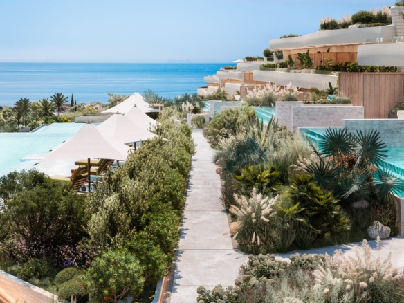 Marbella Beachfront – Duplex Apts & Semi Detached Villas (Ready 2025)