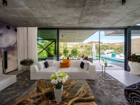 For sale 🏡 Contemporary Villa – Turnkey 🏌️‍♂️ Marbella Club Golf Resort 🌿 Gated