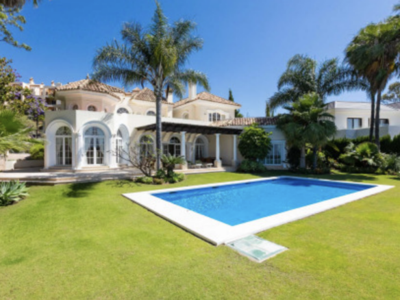 Benahavis  – 4B Luxury Villa – Sea Views