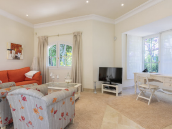 Benahavis  – 4B Luxury Villa – Sea Views
