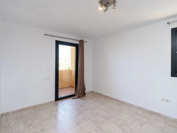 Bargain – Estepona – 3B Duplex Penthouse –  Sea views