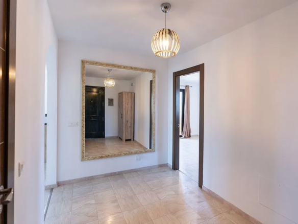 Bargain – Estepona – 3B Duplex Penthouse –  Sea views