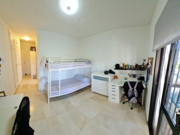Bargain – Marbella – 3B Townhouse – Near Everything