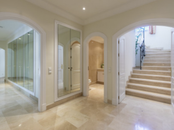 Benahavis  – 4B Luxury Villa – Sea Views
