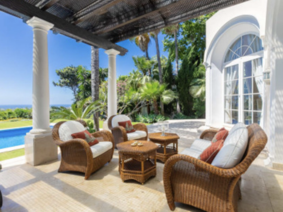 Benahavis  – 4B Luxury Villa – Sea Views