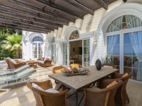Benahavis  – 4B Luxury Villa – Sea Views