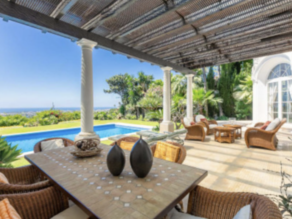 Benahavis  – 4B Luxury Villa – Sea Views
