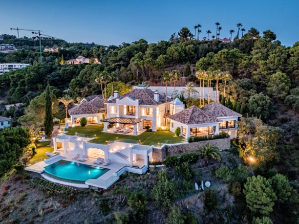SOLD – La Zagaleta – 8B Classic Villa – Turnkey – Sea Views