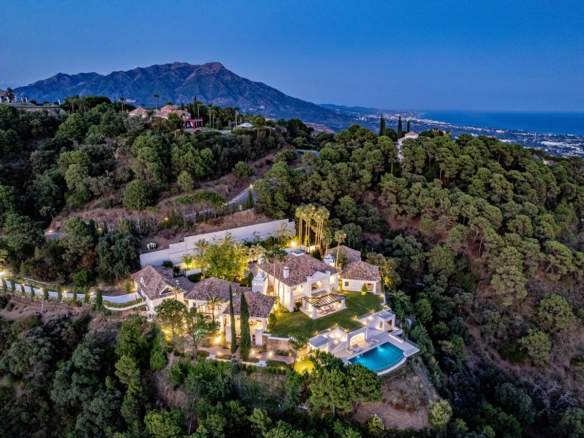 SOLD – La Zagaleta – 8B Classic Villa – Turnkey – Sea Views