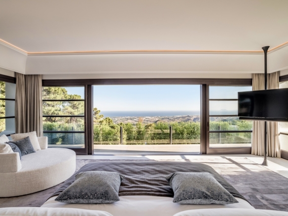 SOLD – La Zagaleta – 8B Classic Villa – Turnkey – Sea Views