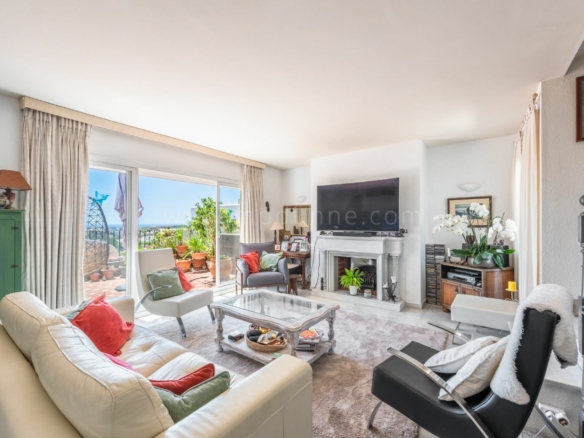 Reduced – Golden Mile – 3B House – Sea Views