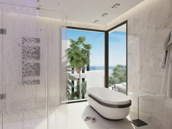 For Sale – Golden Mile – Modern 7B villa – Sea views 🌟