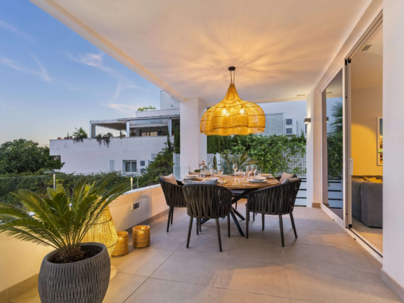 Nueva Andalucia -5B Townhouse -Near Everything