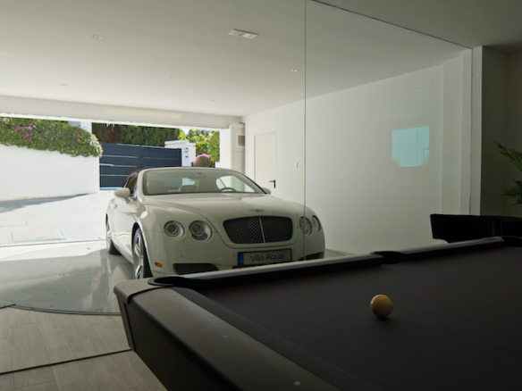 Golden Mile – Modern 5B Villa – Sea Views