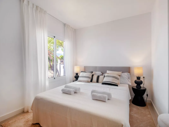 Aloha -4B Luxury Penthouse – Turnkey