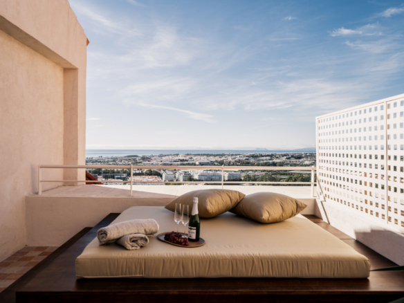Sold 🌟 Magna Marbella Duplex Penthouse in Nueva Andalucia, Marbella 🏰