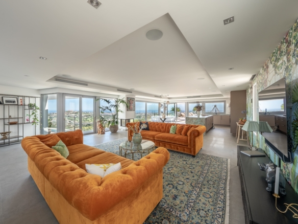 SOLD – Modern Villa in La Quinta Resort, Benahavís