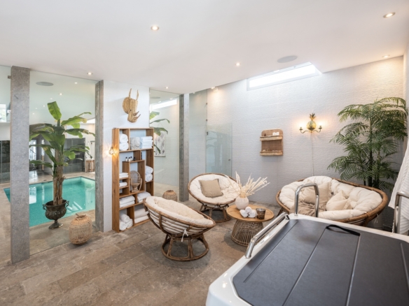 SOLD – Modern Villa in La Quinta Resort, Benahavís