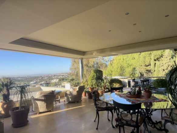 SOLD- Nueva Andalucia -1750m2 Sky villa – Panoramic Views – Huge Private Garage