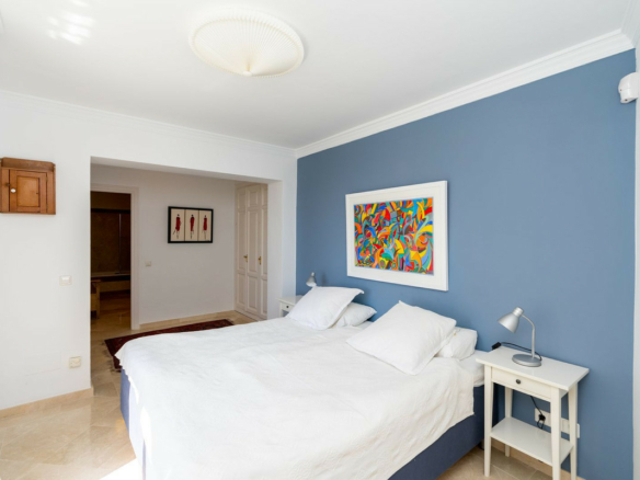 Reduced – Benahavís – 3B Penthouse – Panoramic Views