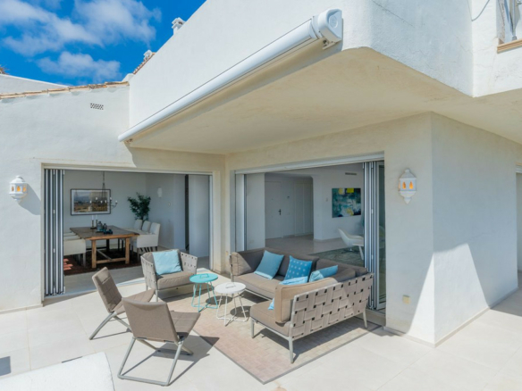 Reduced – Benahavís – 3B Penthouse – Panoramic Views