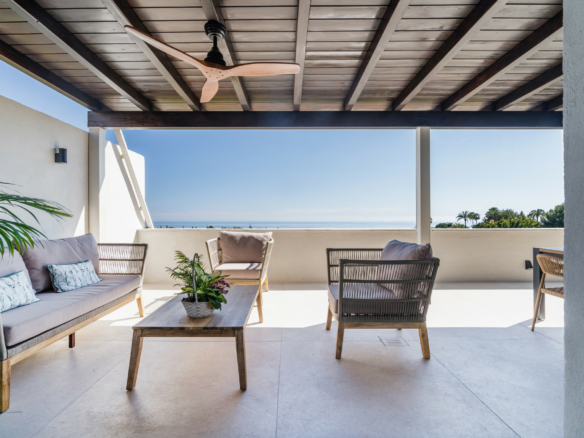Golden Mile  -3B Penthouse  – Sea views – Turnkey