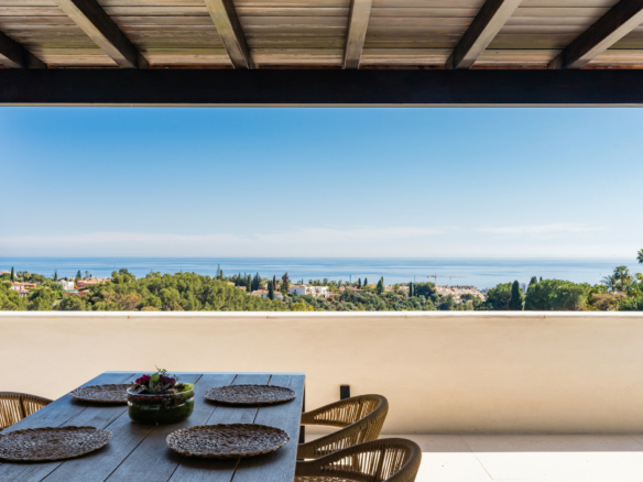 Golden Mile  -3B Penthouse  – Sea views – Turnkey