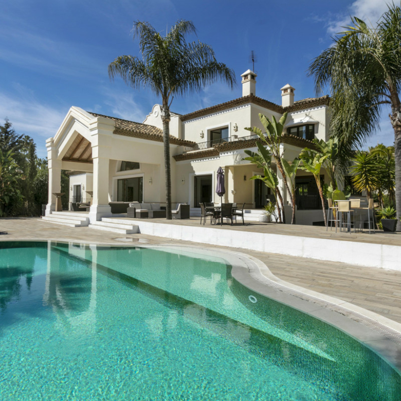  6B Mansion – For rent & Sale – Panoramic Views – 1st Line Los Naranjos Golf 