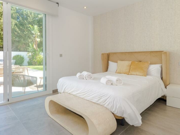 🏡 For Sale | Renovated Villa in Nueva Andalucía with Rental Potential 🌟