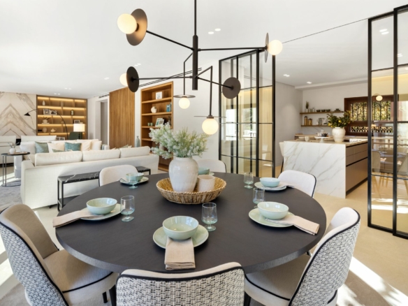 Turnkey 5-Bedroom Mediterranean House on Marbella’s Golden Mile: A Luxurious Retreat