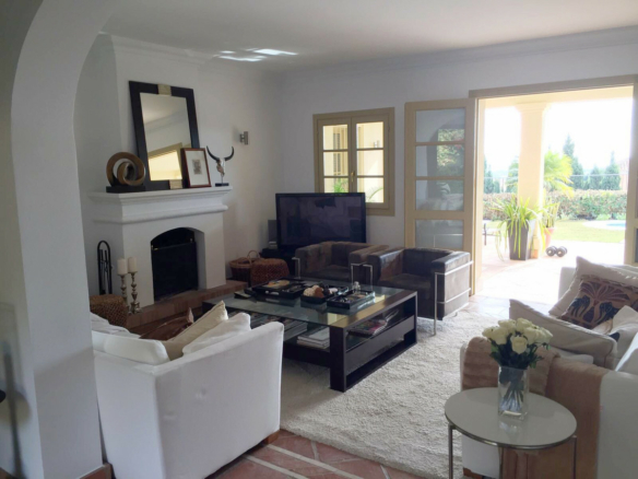 Benahavis – 🏡 Modern 4B Villa with Panoramic Views for Long Term Rental 🏡