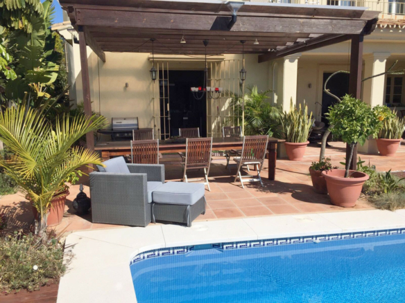 Benahavis – 🏡 Modern 4B Villa with Panoramic Views for Long Term Rental 🏡