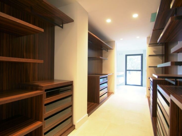 🏡 For Sale | Spectacular Renovated Villa in Nueva Andalucía