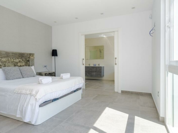 🏡 For Sale | Renovated Villa in Nueva Andalucía with Rental Potential 🌟