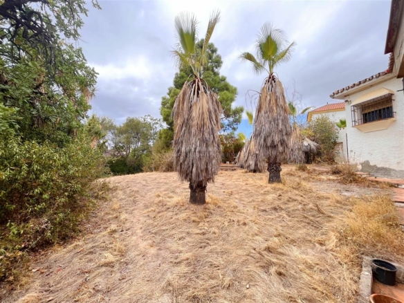 🏡 Exceptional Villa Renovation Opportunity in  Marbella