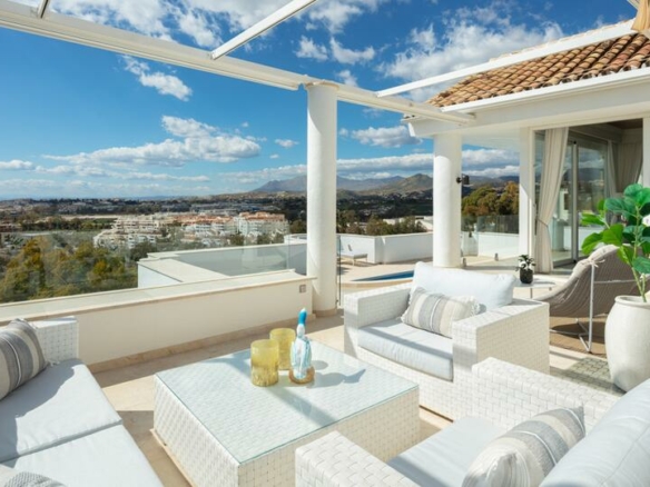 🏡 For Sale | Villa with Panoramic Views to the Sea, Gibraltar, and the African Coast 🌅