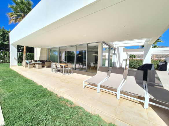🏡 Stunning Contemporary Villa in Marbella for Long Term Rent 🏡