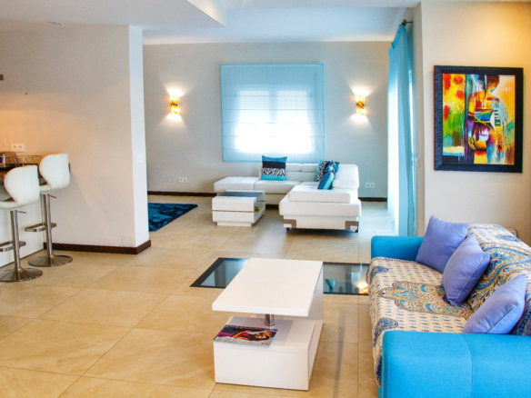 🏡 Luxury Villa for Long-Term Rent in Nueva Andalucía