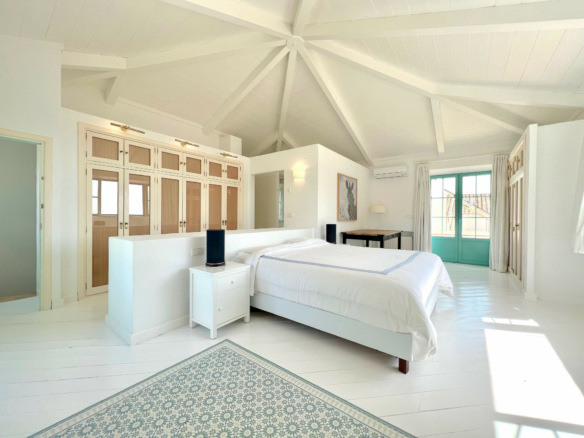 Paraiso Alto – 5B Luxury villa for sale – Sea Views
