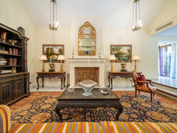 🏡 MEDITERRANEAN VILLA FOR SALE WITH LOTS OF CHARM NEAR  PUERTO BANUS