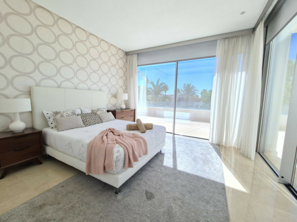 🏡 Stunning Contemporary Villa in Marbella for Long Term Rent 🏡