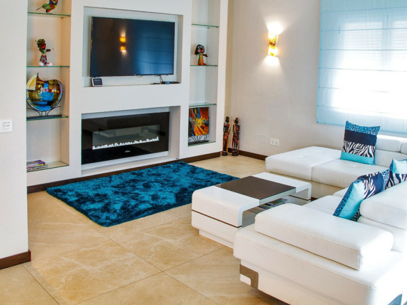 🏡 Luxury Villa for Long-Term Rent in Nueva Andalucía