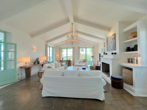 Paraiso Alto – 5B Luxury villa for sale – Sea Views