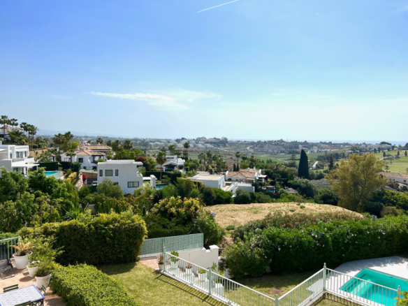 Paraiso Alto – 5B Luxury villa for sale – Sea Views