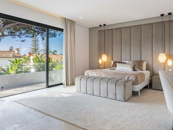 🌟 For Sale: Contemporary Beachside Villa on the Golden Mile! 🏡🌊