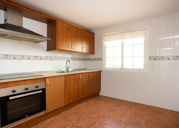 Bank Repo – Nueva Andalucia – 3B Townhouse with Garden