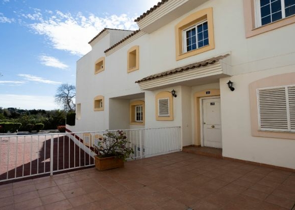 Bank Repo – Nueva Andalucia – 3B Townhouse with Garden