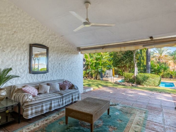 🏡 For Sale | Opportunity: Villa in Río Real Golf 🌅